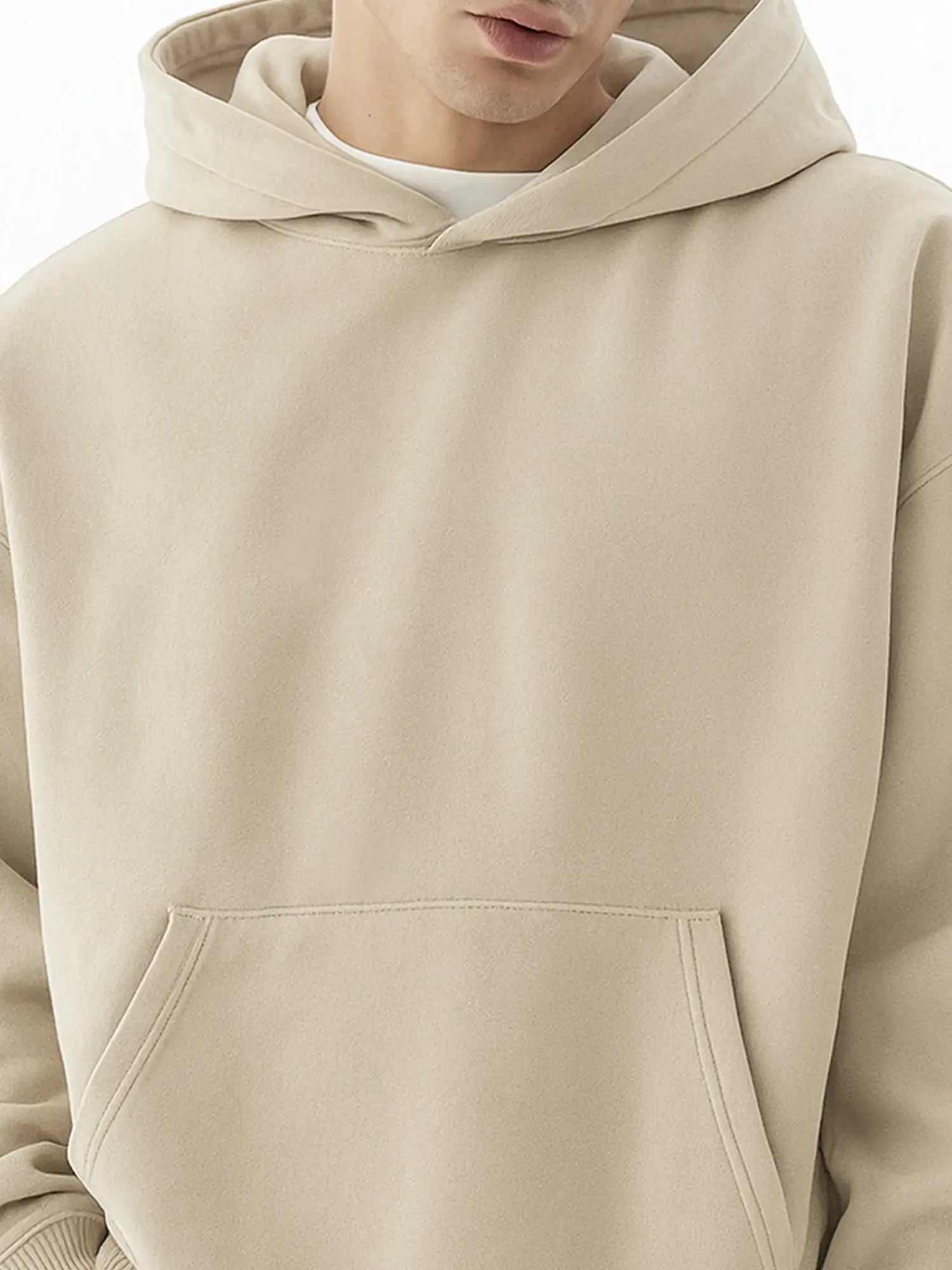 MN25-SWT-HD-FS-COZYCUT1-BISCT-NOZIP_4_6383b6ef-88e4-4dee-853a-f23a5183d1f9